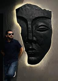 Modern LED Face Wall Sculpture – Luxury Minimalist Wall Decor Light
